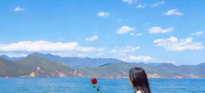 泸沽湖沽涛源筑全湖景亲水度假民宿图片