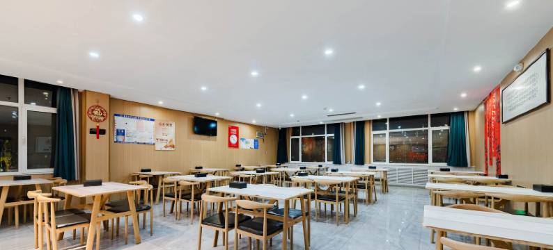 含舍·美素酒店(新泰市委党校店)图片