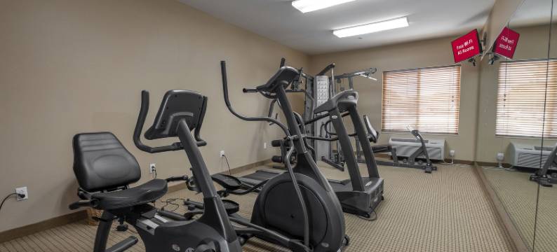 霍马红屋顶套房酒店(Red Roof Inn & Suites Houma)图片