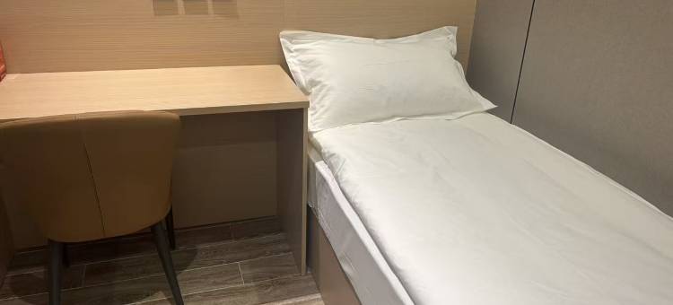 微光酒店(三里屯朝阳门地铁站店)图片