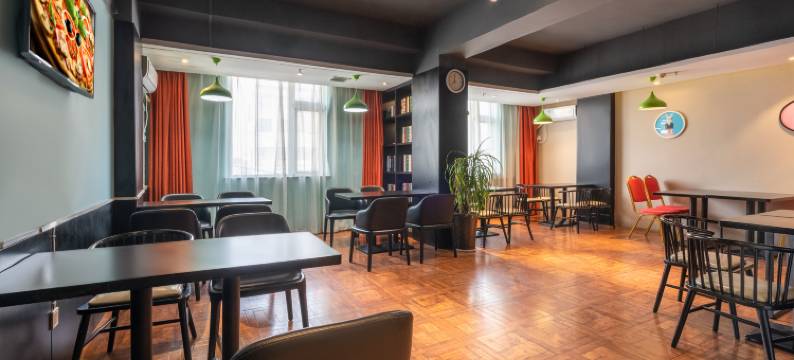 美宜家精品酒店(鼓楼夜市开封府店)图片