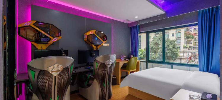 TT电竞酒店(广州白云火车站百信广场店)图片