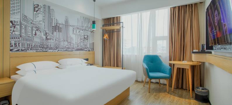 柏曼酒店(广州东站天平架地铁站店)图片