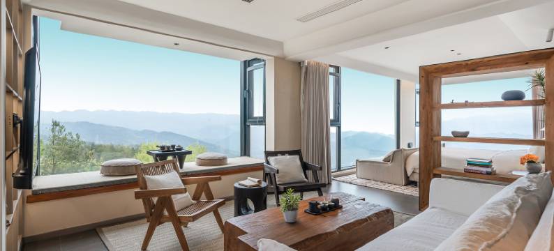 白房子远景民宿(仙女山店)图片