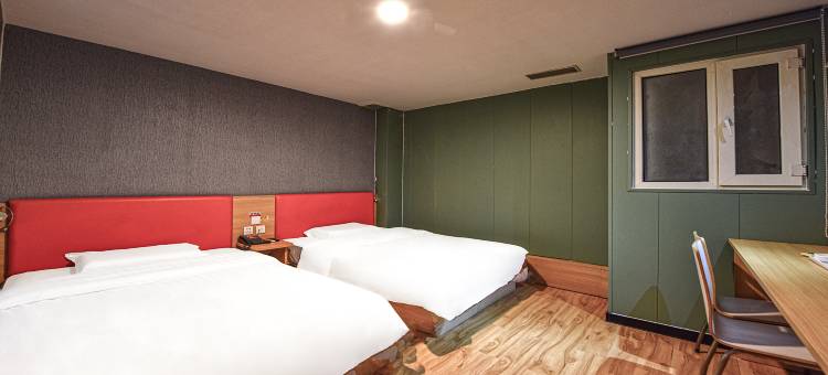 如家华驿酒店(烟台火车站万达广场店)图片