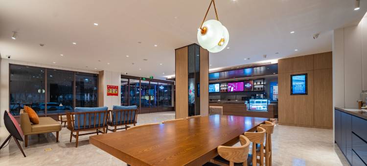 汉庭酒店(彬州蓝波国际广场店)图片