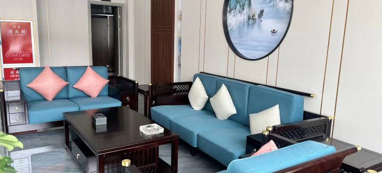 林芝唐朝酒店(市中心店)图片