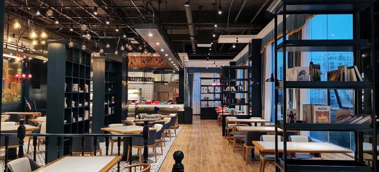 琼中奔哥内24小时连锁酒店图片
