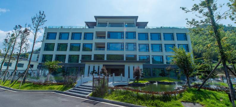 浮游·麋山隐民宿(黑麋峰店)图片