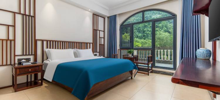 龟龙岛森林康养避暑山庄图片