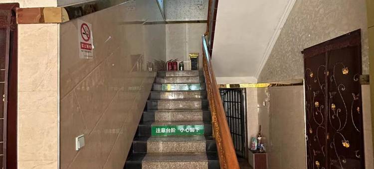 99新标酒店(抚州东乡高铁站东信百货店)图片