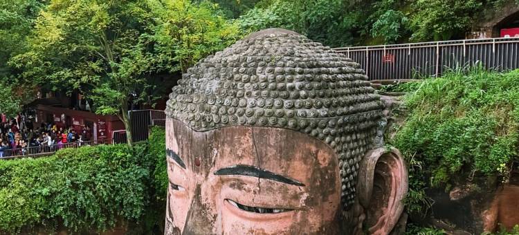 SFEEL设计师酒店(乐山大佛上中顺店)图片