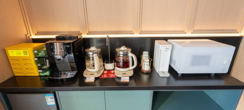 漫居酒店(护国寺街平安里地铁站店)图片