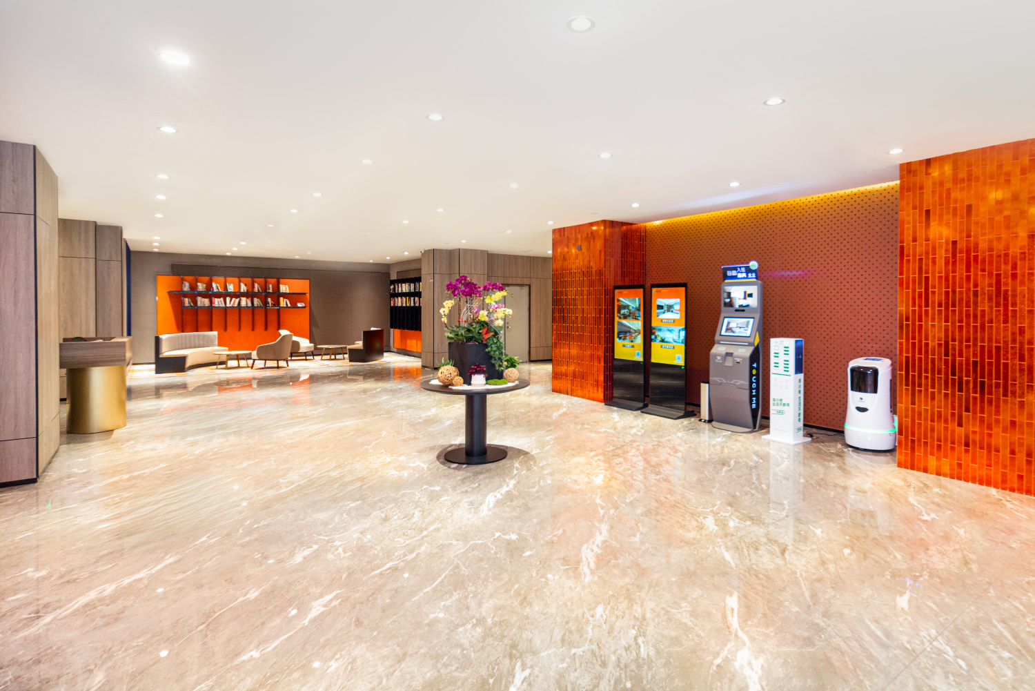 Art Star Hotel (Guangzhou Quzhuang Metro Station) Over view