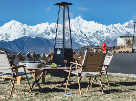 梵宿酒店(德钦雾浓顶店)