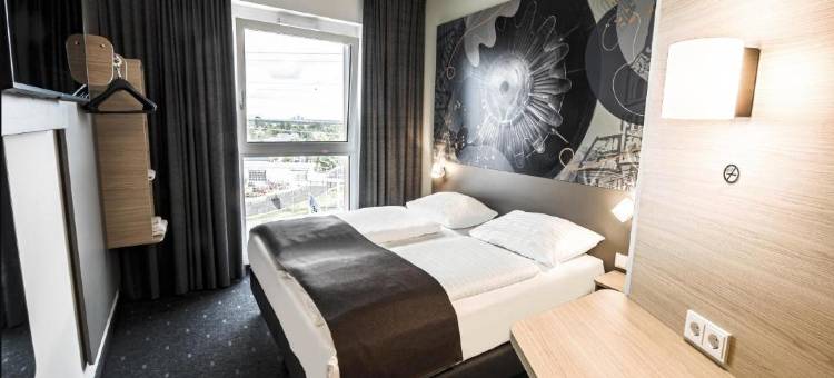 维也纳新村B&B酒店(B&B HOTEL Wiener Neudorf)图片