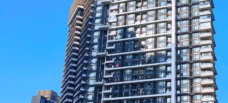 红树湾河畔山河景民宿(华发商都店)图片