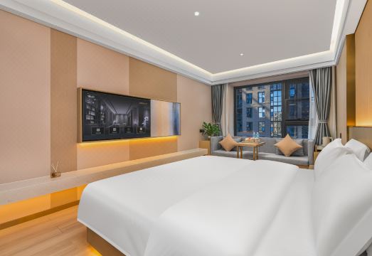 Kunming Dolphin Bay Boutique Hotel (Gaoxin Wuyue Plaza)Hotel Overview