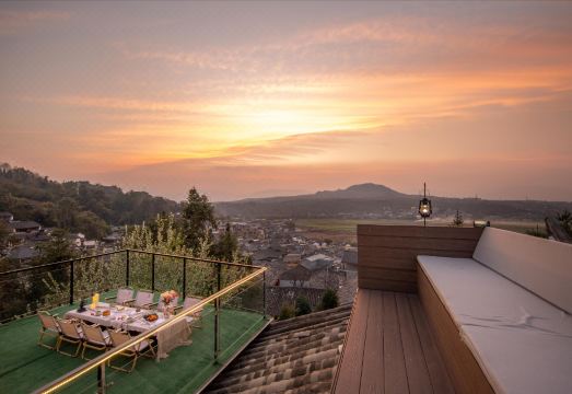 屿含设计师温泉度假酒店（和顺古镇店）外景图