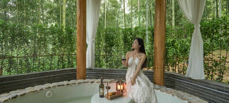 广和·秋冬私汤温泉美宿(龙王山漂流店)图片
