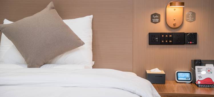 尚客优悦酒店(福州三坊七巷东街口地铁站店)图片