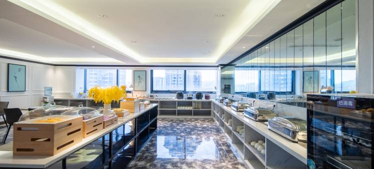 丽呈睿轩酒店(文山东风路步行街店)图片