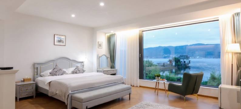大理·苍岳观海·中德文化主题海景客栈(才村店)图片