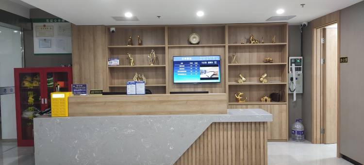 云季酒店(滁州明光中央广场店)图片