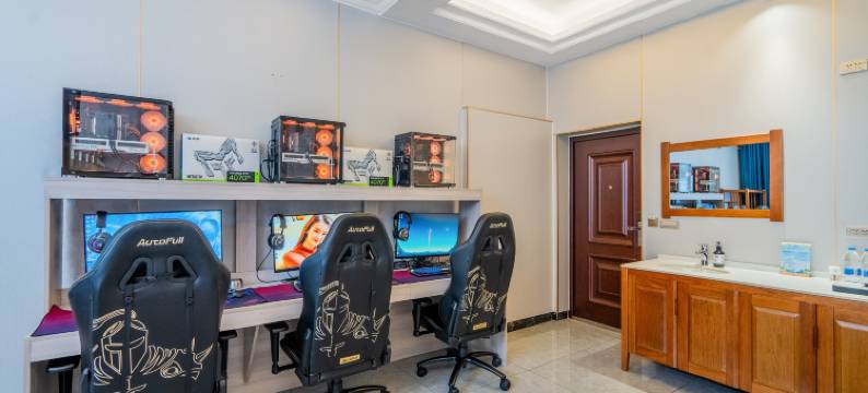 源居电竞酒店(麒麟区曲靖火车站店)图片