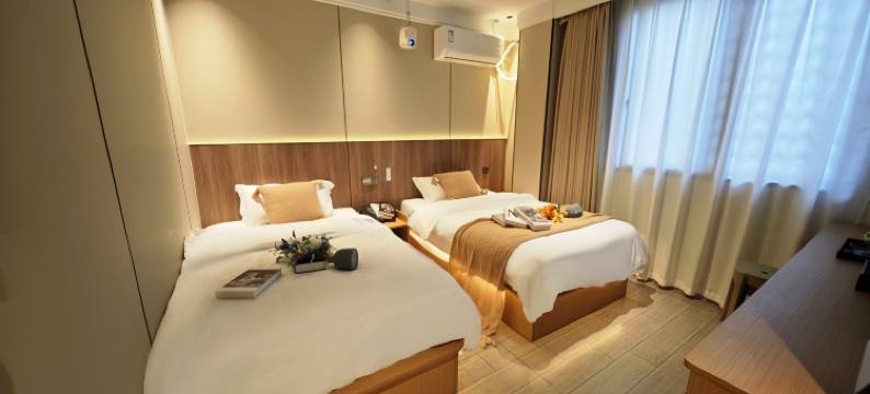 逸宸美宿(广州上下九步行街永庆坊店)图片