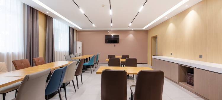 如家睿柏·云酒店(石家庄新百广场河北医科大学第三医院店)图片