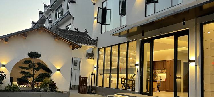 慢度时光·Slowly云岫山宿美学设计师观景美宿(婺源高铁站店)图片