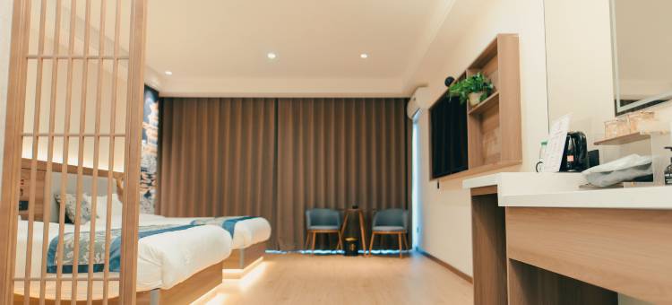 蓝城·榕舍古韵智能酒店(乌兰察布集宁南站店)图片