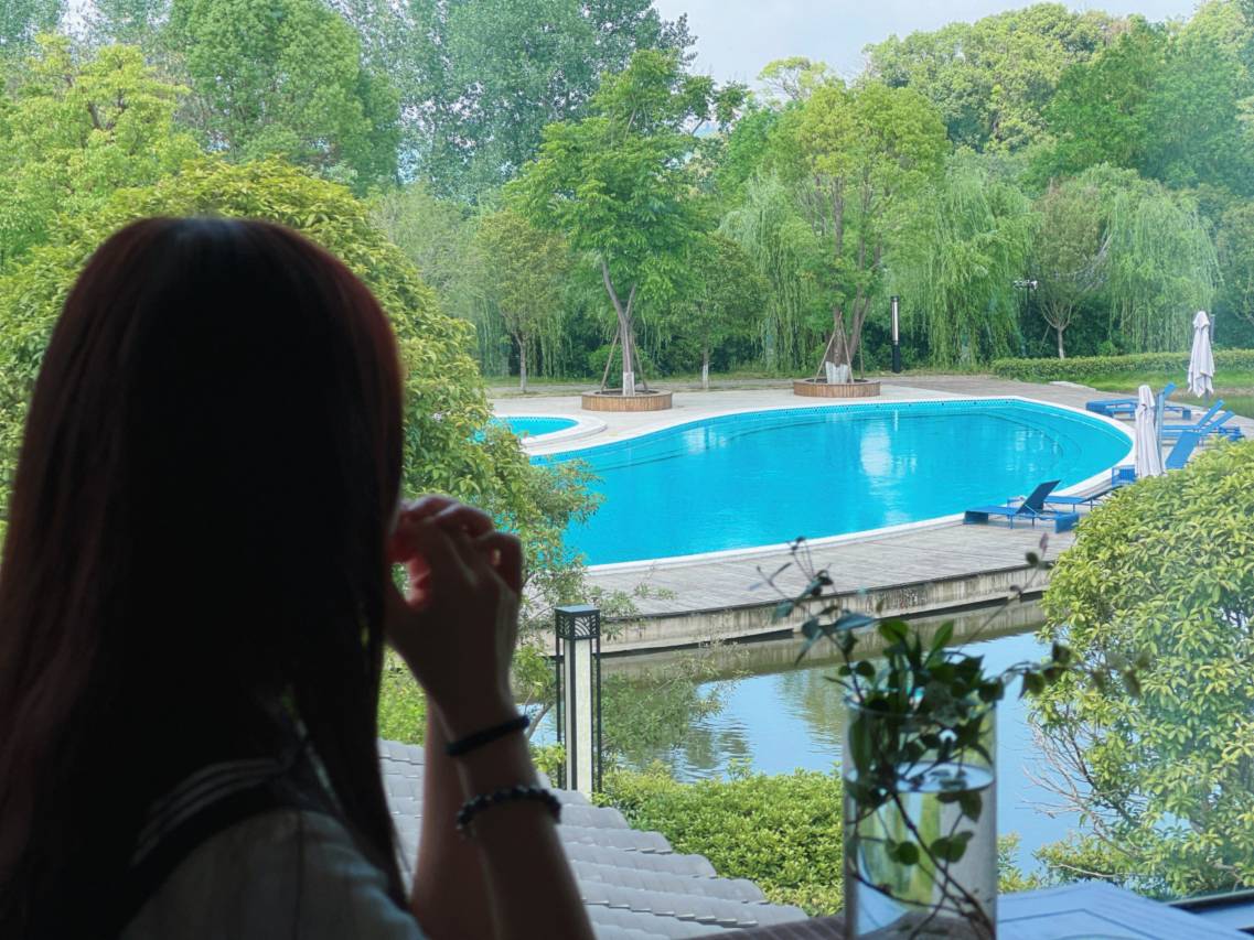 巴陵·邕湖庄园酒店(洞庭湖中华熊猫苑店)图片