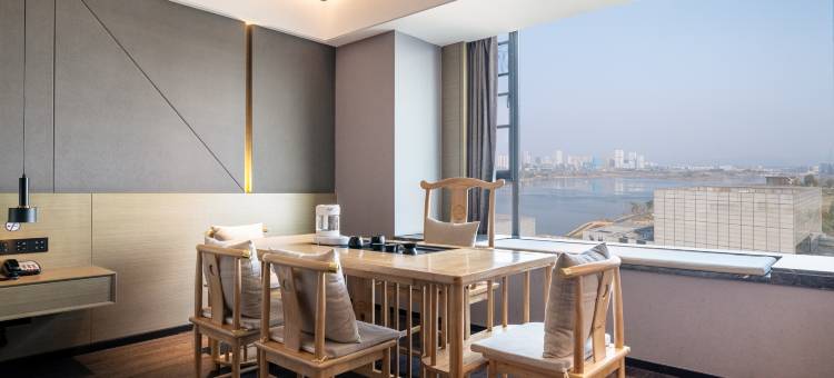 成都西博城美瑞酒店(兴隆湖湿地公园华西天府医院店)图片