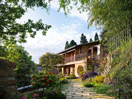 山语艺术花园民宿