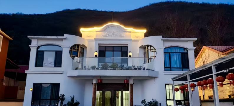 鞍山千山伴山民宿图片