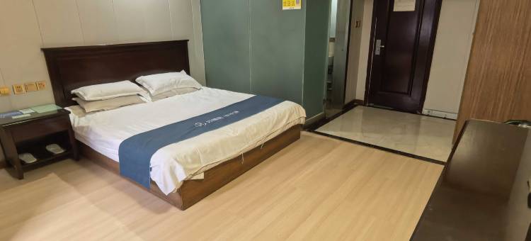 如家华驿酒店(乌鲁木齐和田二街火车南站店)图片