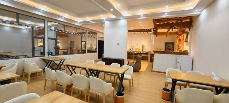 四季星河别墅(阿坝州阿坝县店)图片
