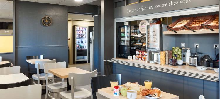 科尔贝－埃索讷民宿酒店(B&B Hôtel Corbeil-Essonnes)图片