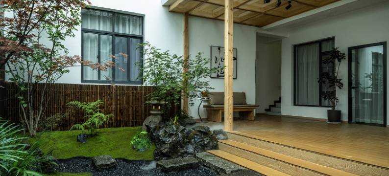 大理一览依山民宿(古城银苍路店)图片