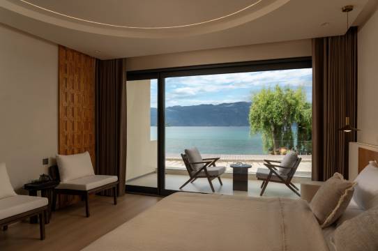 泸沽湖路途湖景度假酒店(大落水码头店)图片