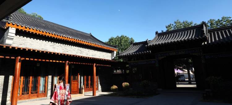 霍城会芳园院落精品民宿(惠远古城店)图片