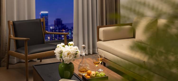 润禾陌上酒店(西安大明宫国家遗址公园龙首原地铁站店)图片