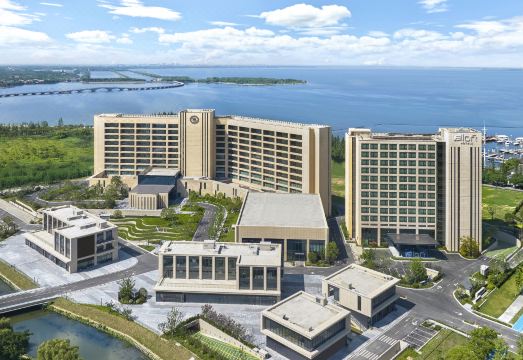 Sheraton Kunshan Dianshan Lake Over view