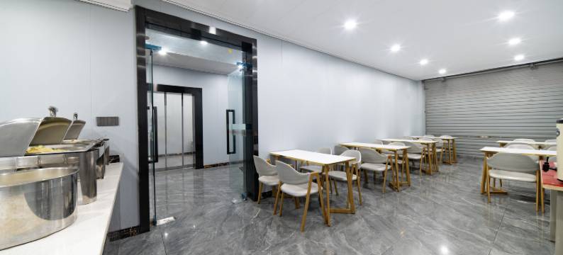 阿富尔连锁智慧酒店(重庆永川火车站店)图片