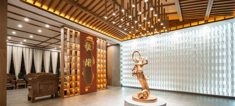 山海国际酒店(敦煌夜市店)图片