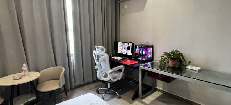 罗曼电竞酒店图片