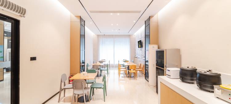 城市便捷酒店(抚州东乡高铁站东信百货店)图片