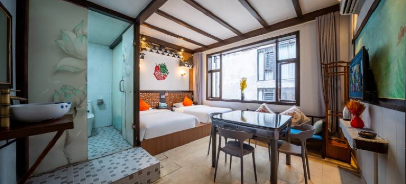 清雅院子·Sunny villa·设计师苗风美宿(凤凰古城店)图片